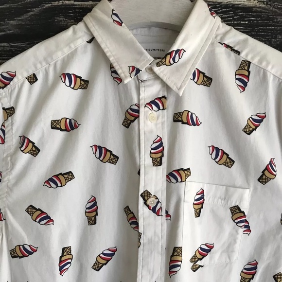 Urban Outfitters Shirt Ice Cream Cone Print NWT - Picture 8 of 8